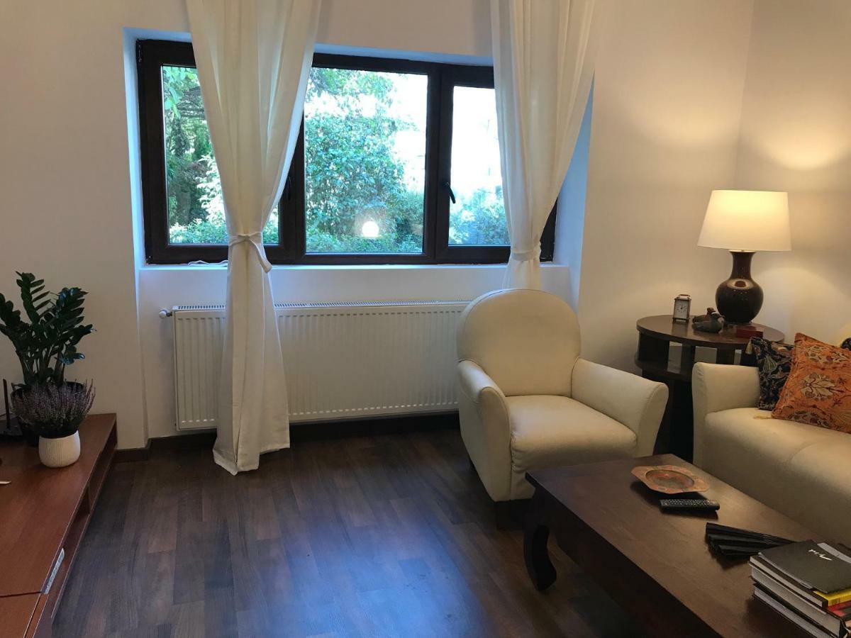 Olympia 23 Studio Apartment Bucharest Exterior photo